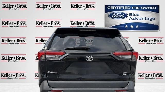2023 Toyota RAV4 LE