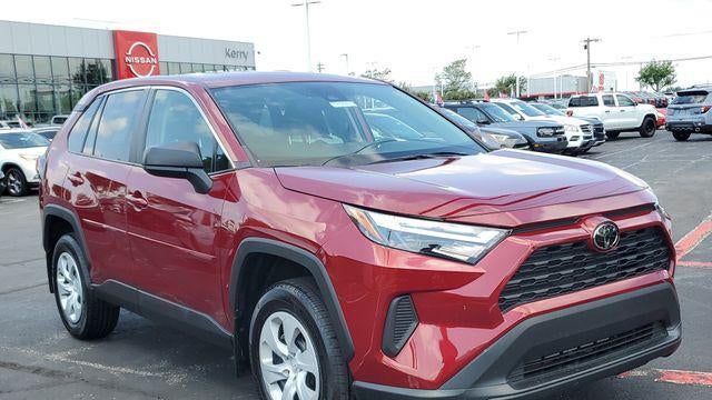 2023 Toyota RAV4 LE