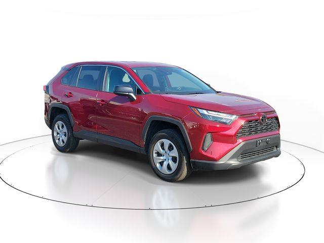 2024 Toyota RAV4 LE — photo 1 of 12