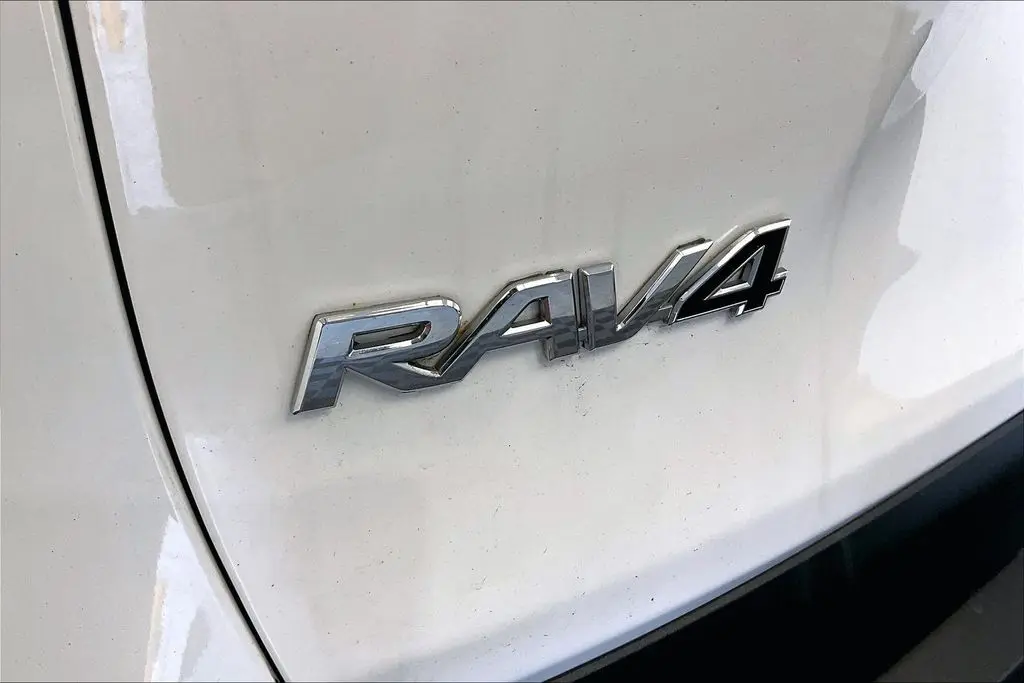 2020 Toyota RAV4 - $23,700