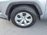 2019 RAV4 Thumbnail 10