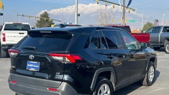 2024 Toyota RAV4 LE