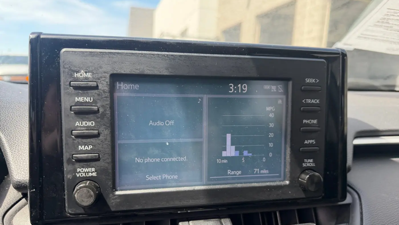 2019 Toyota RAV4 LE