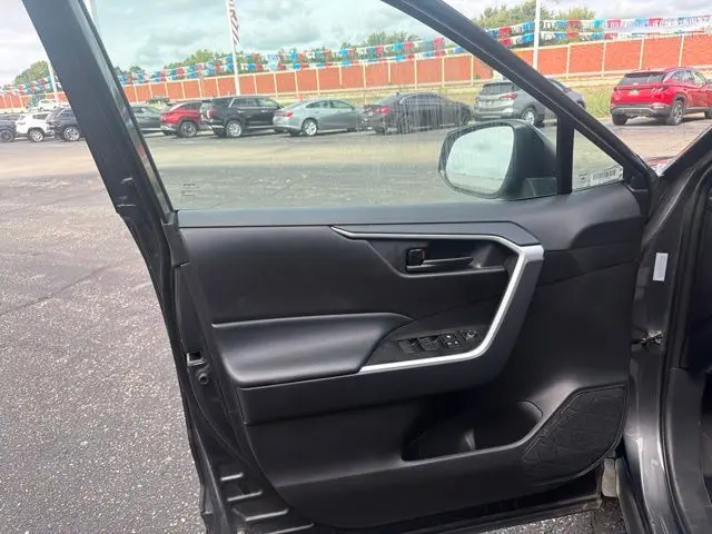 2025 Toyota RAV4 - $30,936