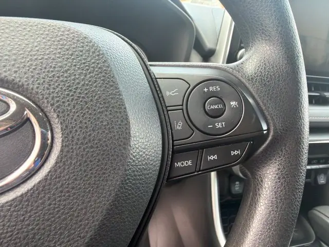 2025 Toyota RAV4 - $29,923