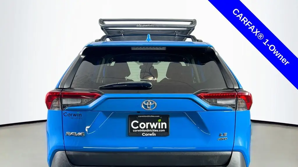 2019 Toyota RAV4 LE