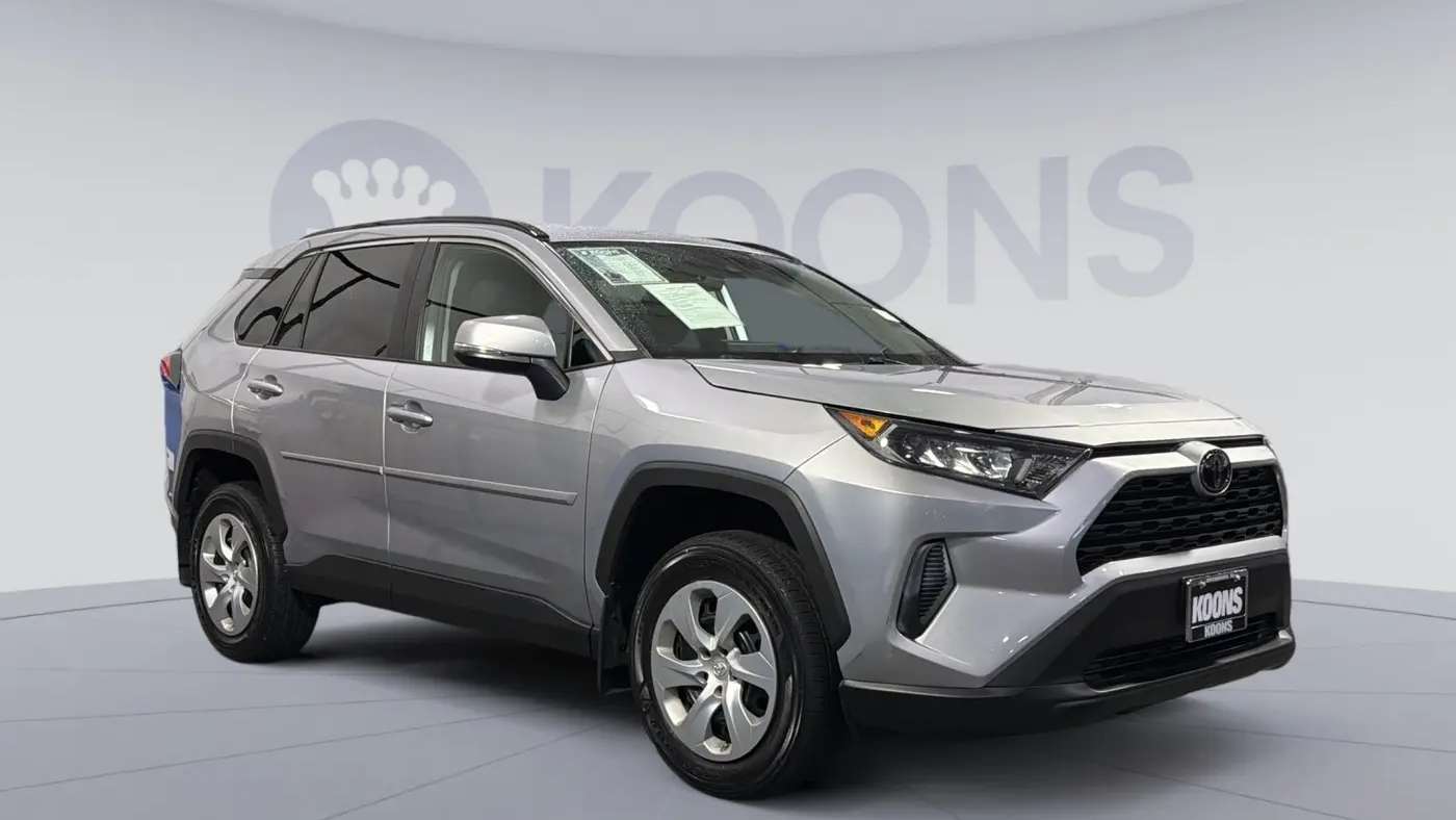 2021 Toyota RAV4 LE