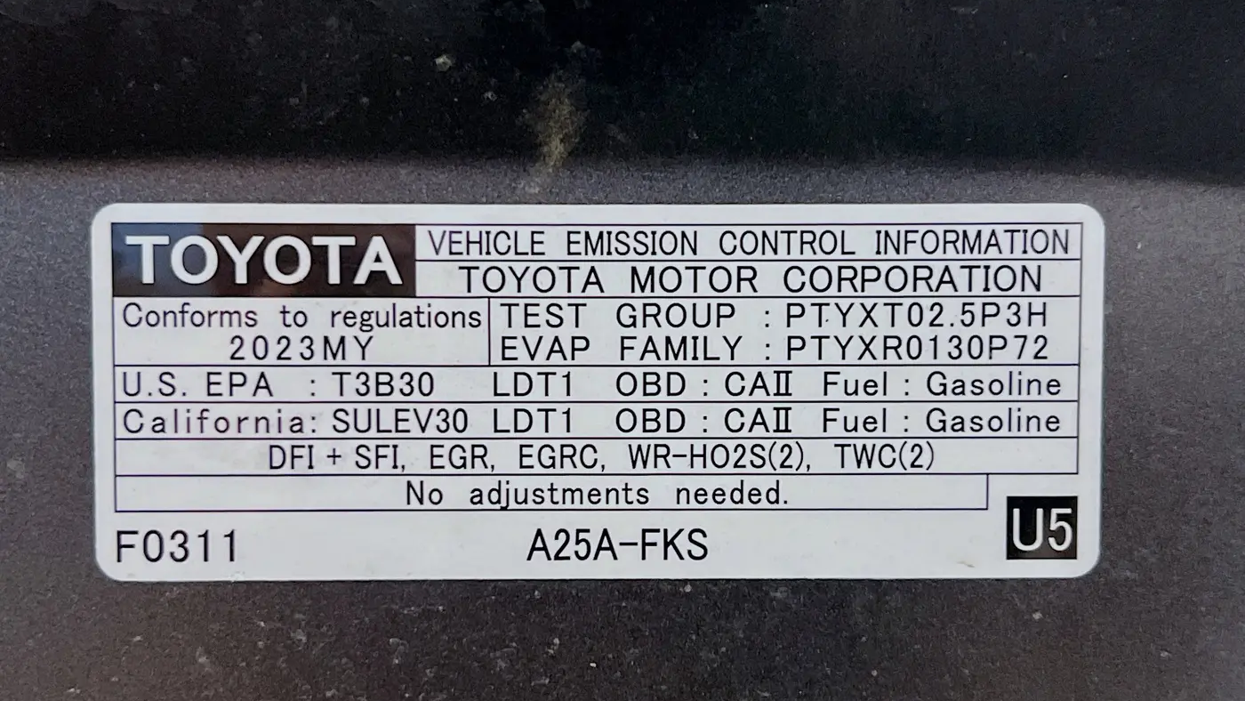 2023 Toyota RAV4 LE