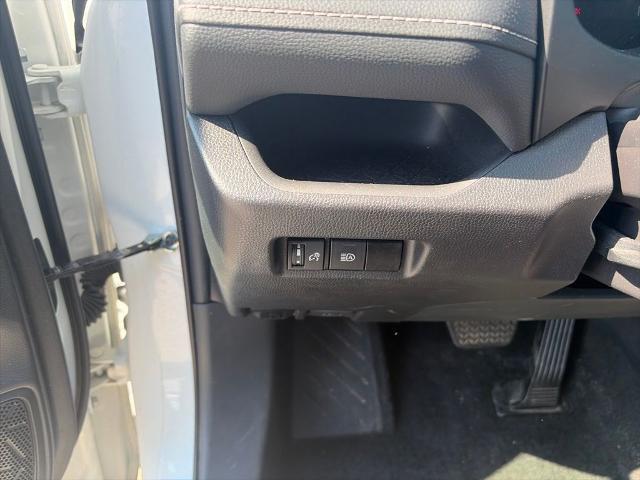 2025 Toyota RAV4 - $32,200