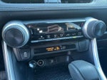 2019 RAV4 Thumbnail 17