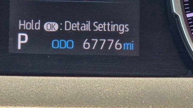 2020 Toyota RAV4 LE