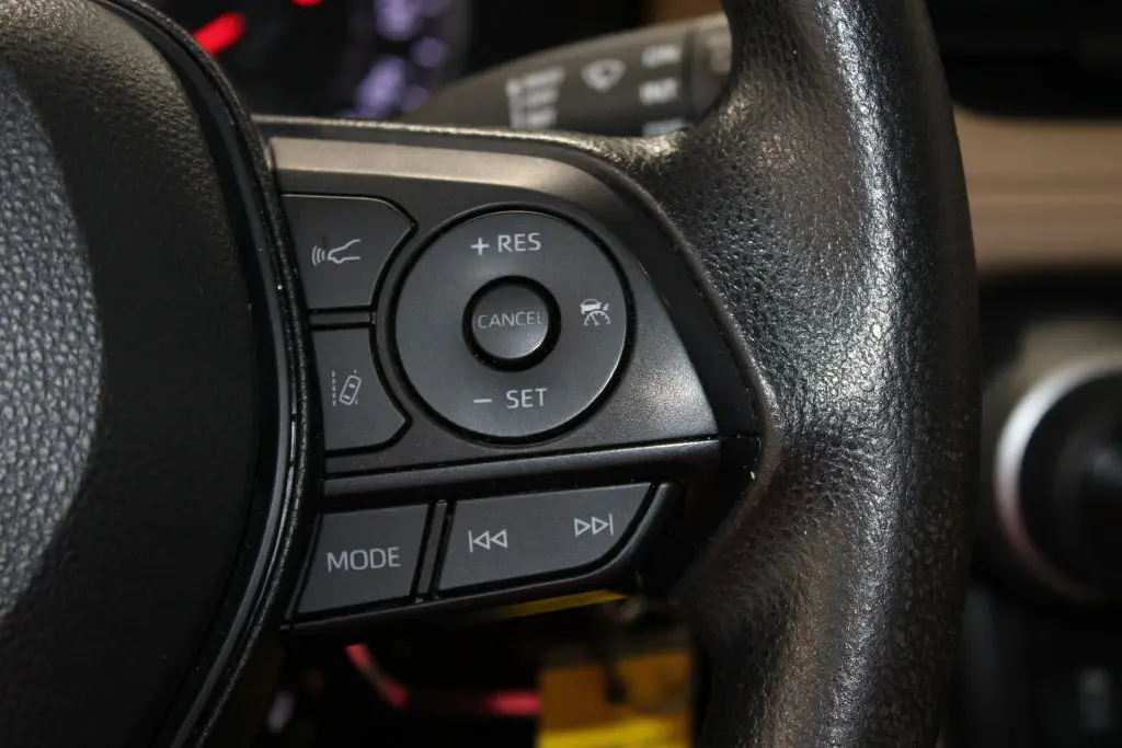 2022 Toyota RAV4 - $24,728