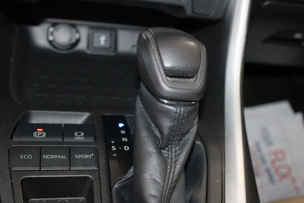 2022 Toyota RAV4 - $24,728