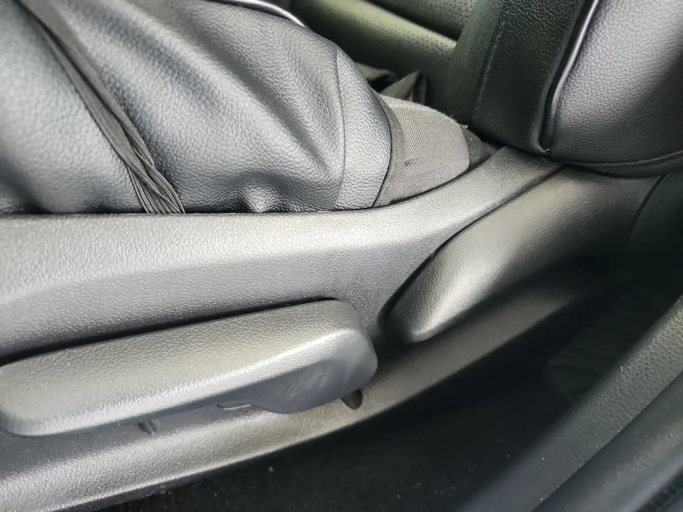 2025 Toyota RAV4 - $26,700