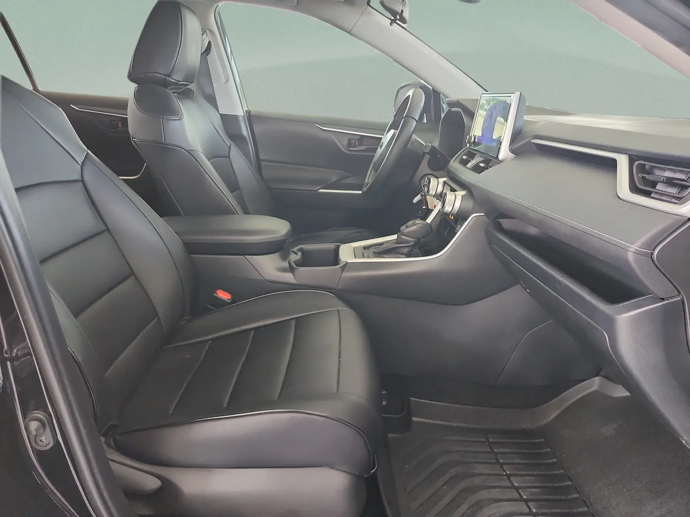 2025 Toyota RAV4 - $26,700