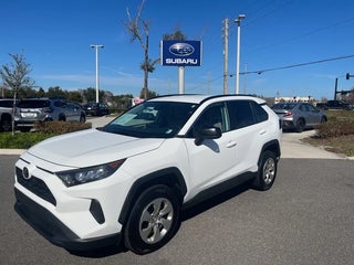 2019 Toyota RAV4 with Super White Exterior
