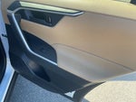 2019 RAV4 Thumbnail 32
