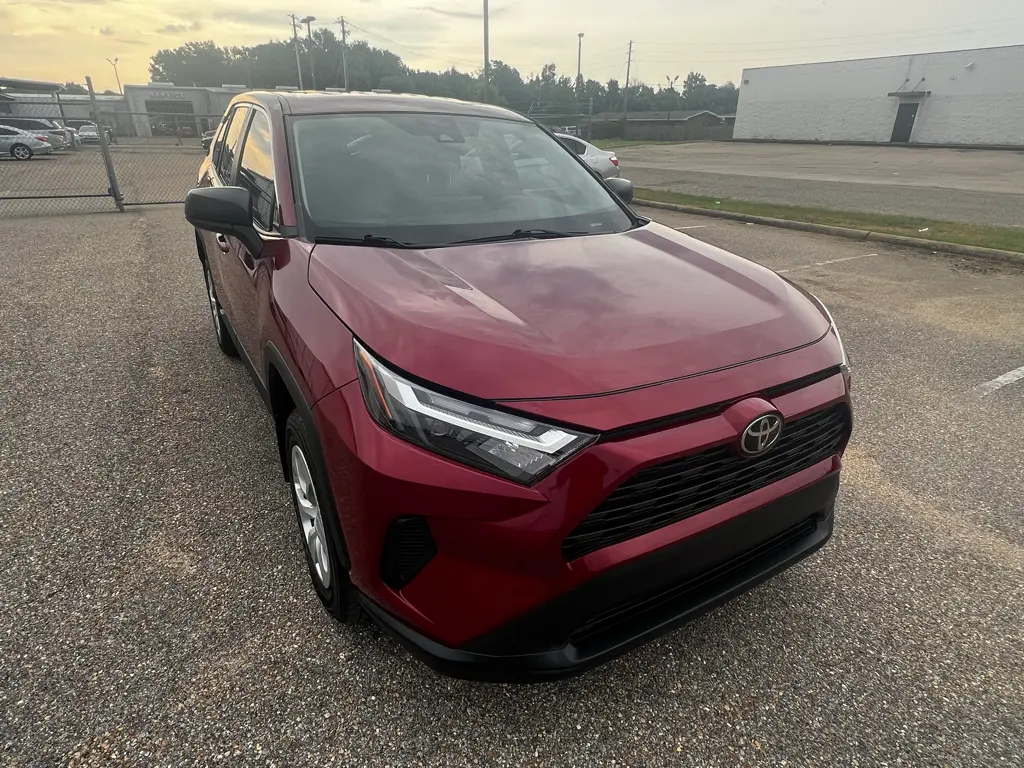 2024 Toyota RAV4