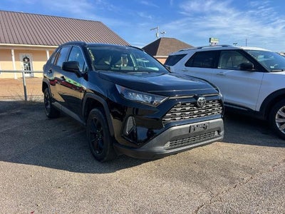 2021 Toyota RAV4 LE 4DR SUV