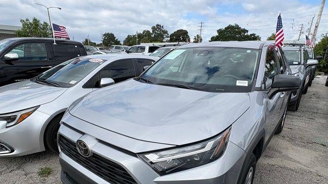 2024 Toyota RAV4 LE