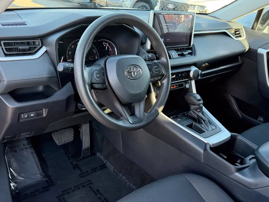2024 Toyota RAV4 - $26,631