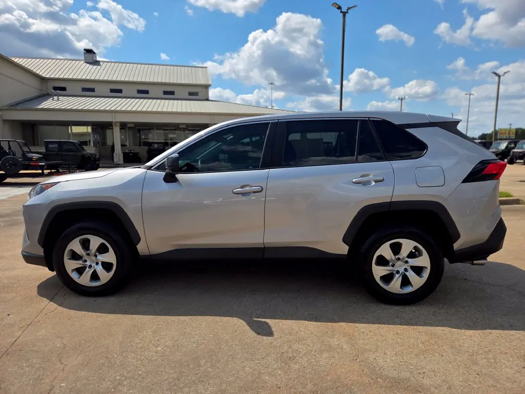 2022 Toyota RAV4 - $24,117
