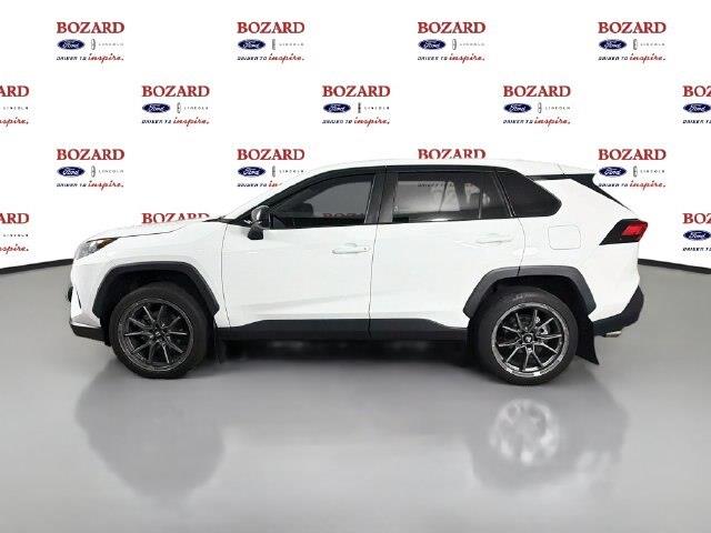 2022 Toyota RAV4 - $18,000