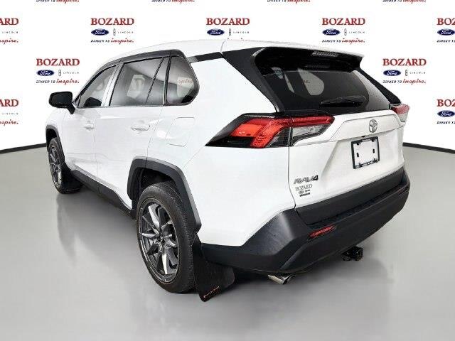 2022 Toyota RAV4 - $18,000