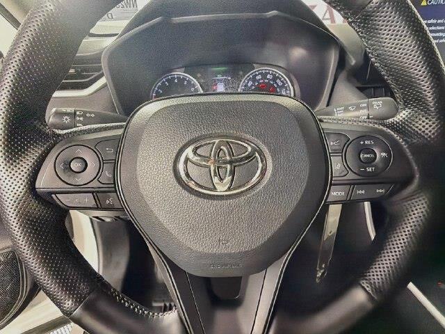 2022 Toyota RAV4 - $18,000