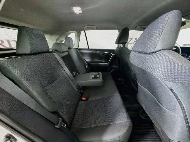 2022 Toyota RAV4 - $18,000