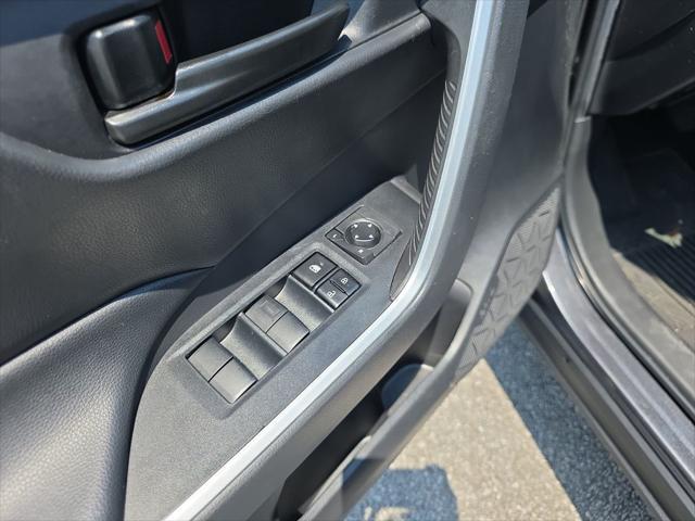 2023 Toyota RAV4 - $22,950