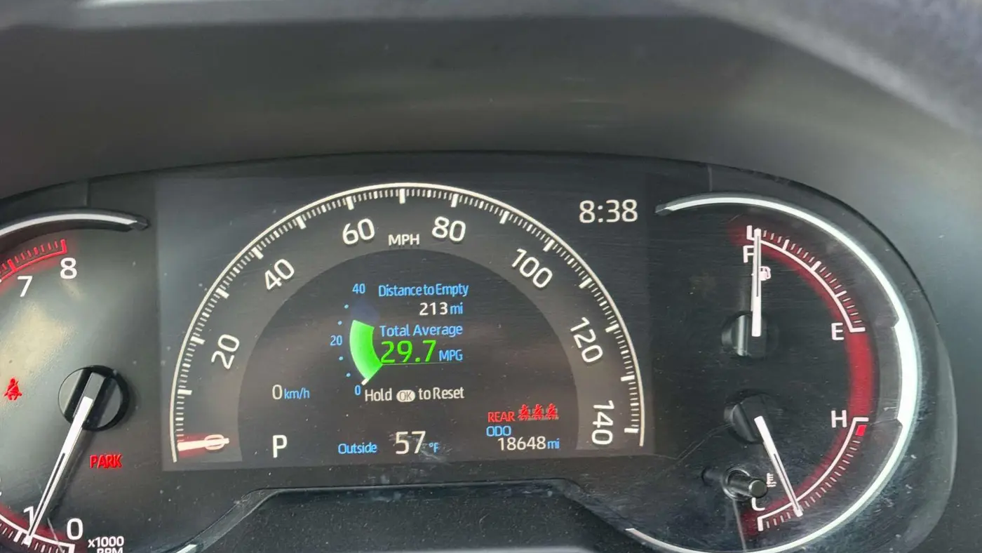 2025 Toyota RAV4 LE