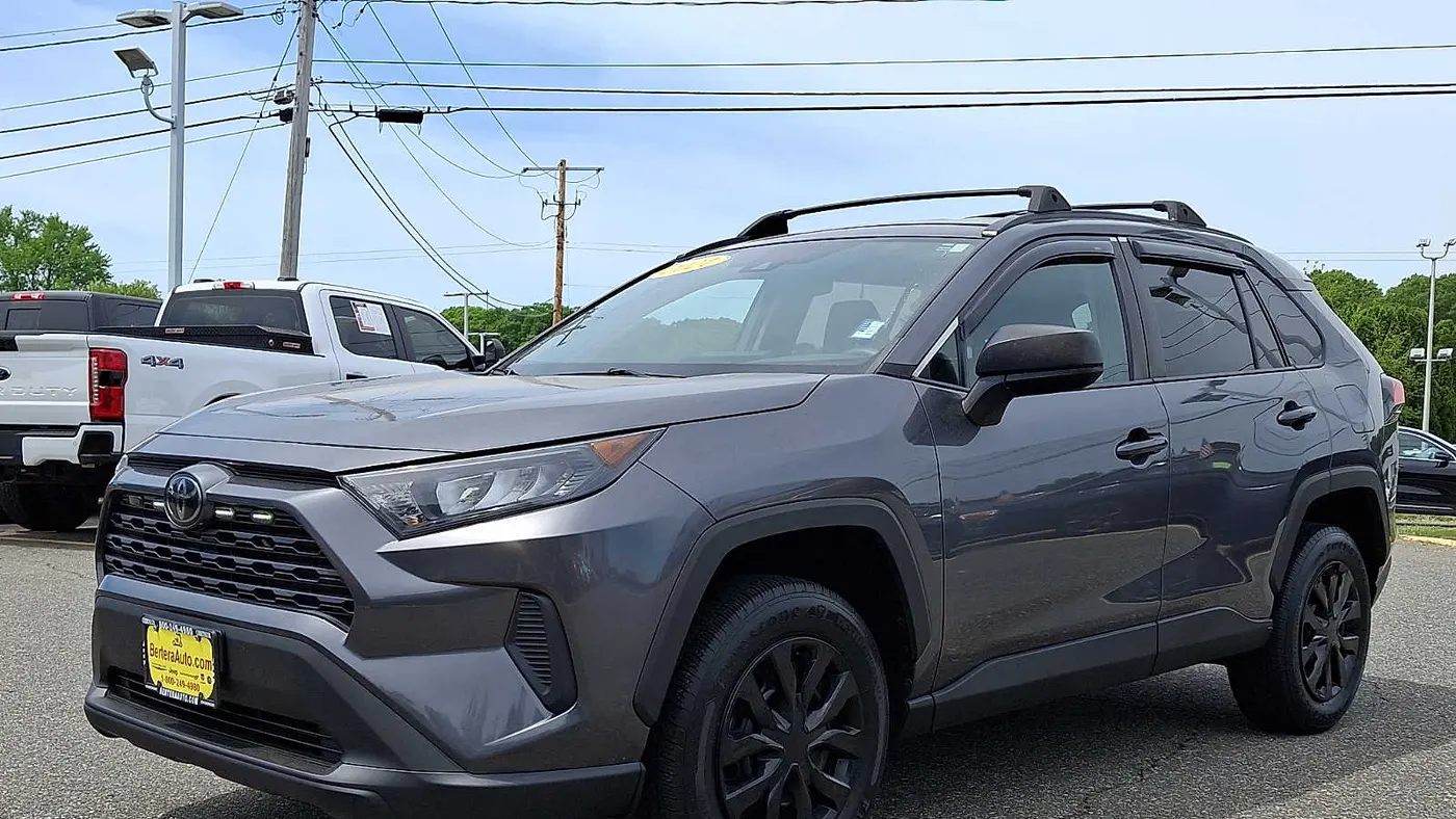2021 Toyota RAV4 LE