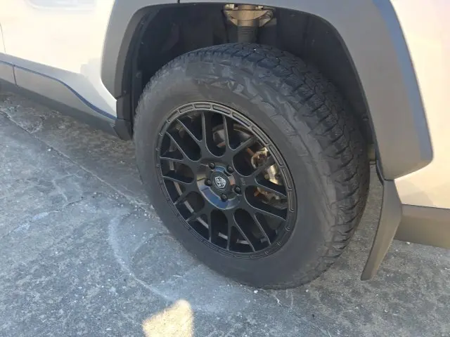 2020 Toyota RAV4 - $21,211