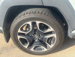 2019 RAV4 Thumbnail 3