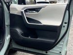 2019 RAV4 Thumbnail 12