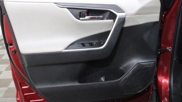 2020 Toyota RAV4 Adventure