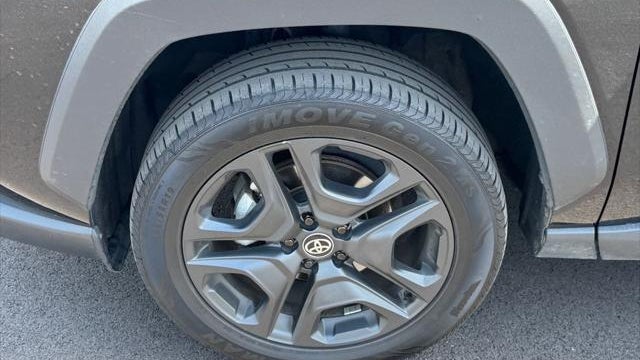 2024 Toyota RAV4 Adventure