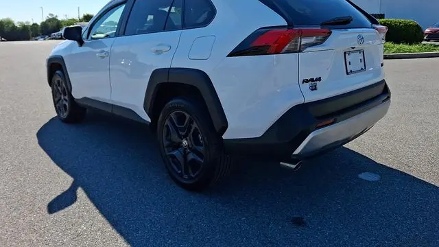 2023 Toyota RAV4 Adventure