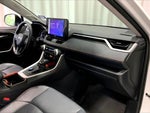 2024 RAV4 Thumbnail 28