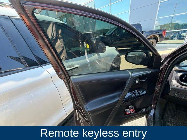 2017 Toyota RAV4 - $19,932