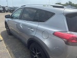 2016 RAV4 Thumbnail 16