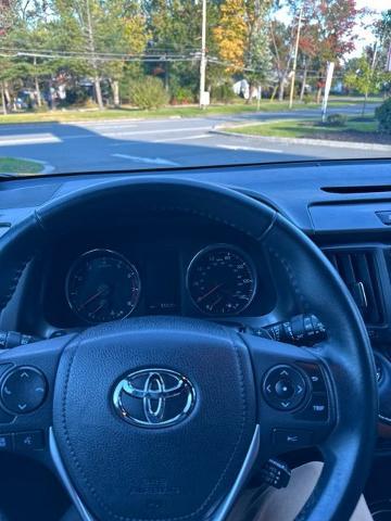 2018 Toyota RAV4 - $24,450