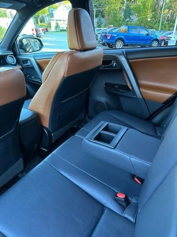 2018 Toyota RAV4 - $24,450