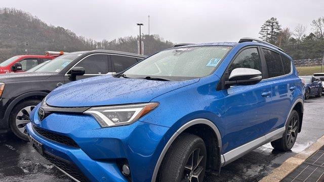 2017 Toyota RAV4 SE