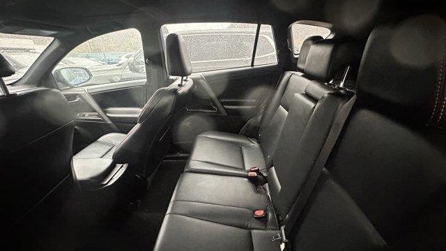 2017 Toyota RAV4 SE