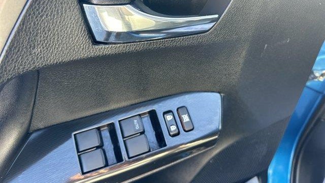 2017 Toyota RAV4 SE
