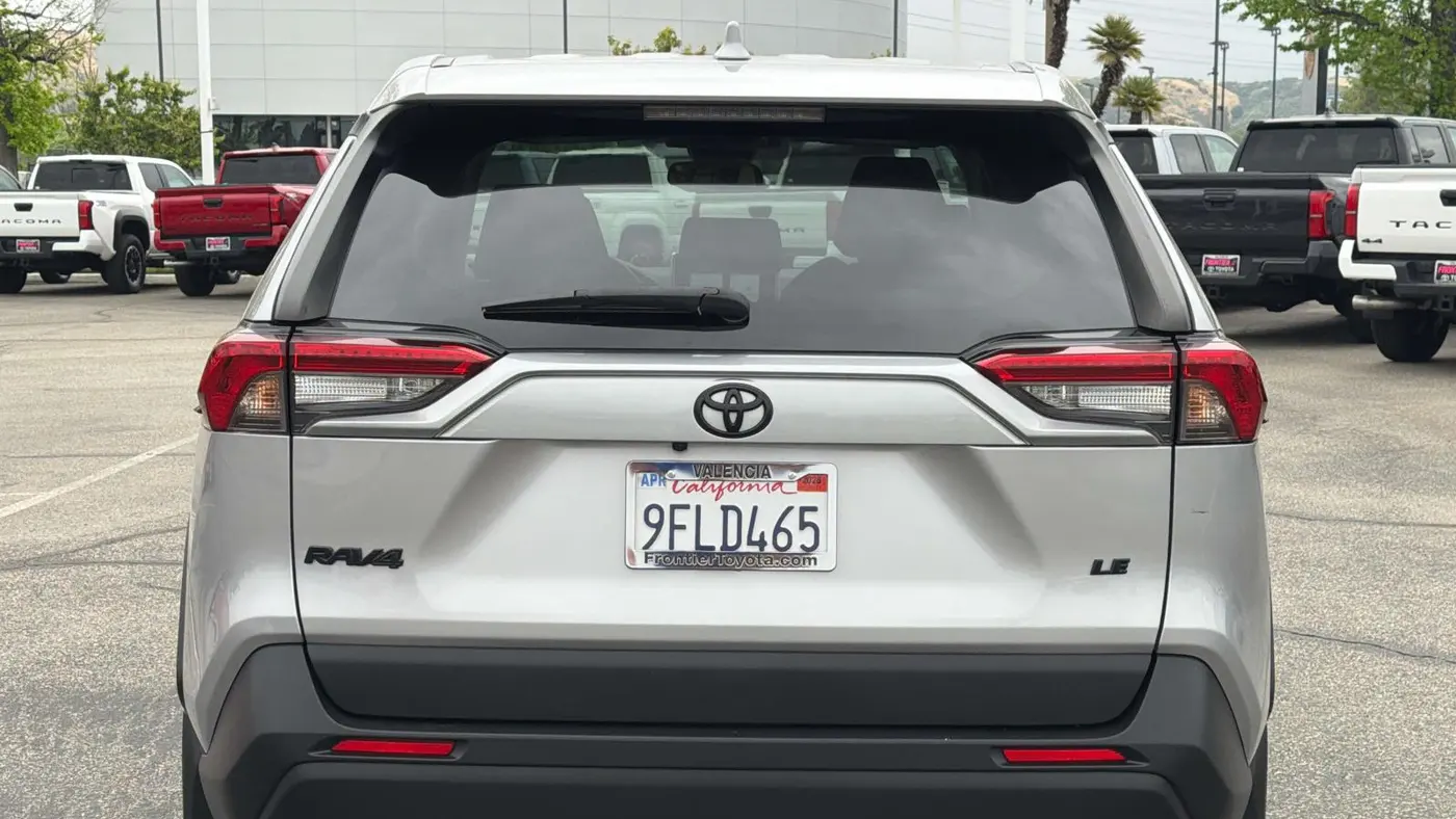 2023 Toyota RAV4 LE