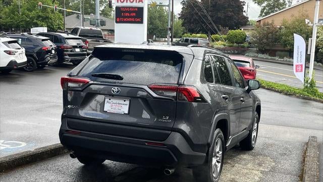 2024 Toyota RAV4 Hybrid LE