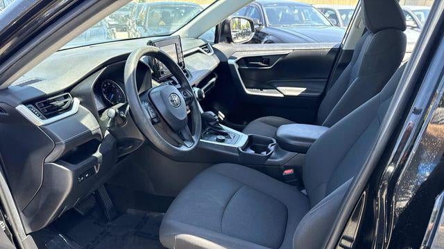 2020 Toyota RAV4 Hybrid LE